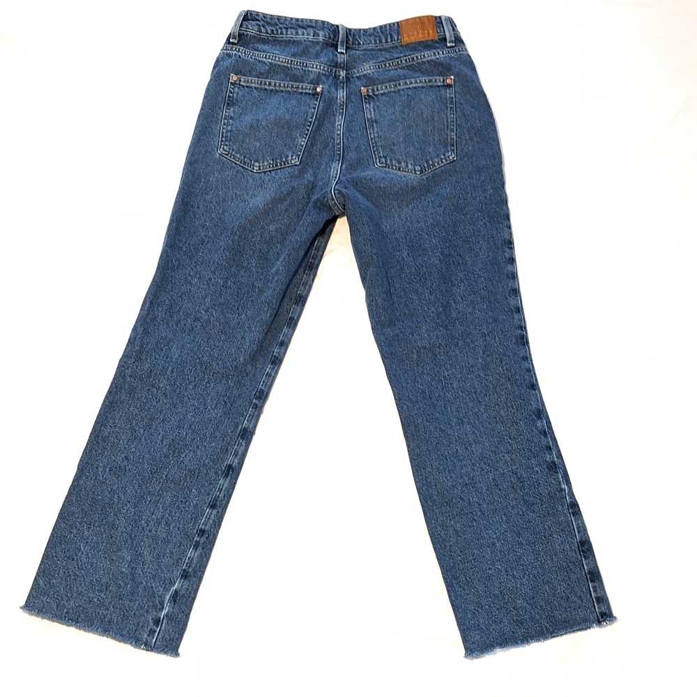Zara High Waist Straight Leg Medium Wash Women's Jeans Size 8